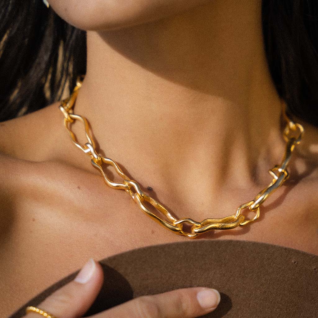 Etta Chainm Necklace on Model in the sun