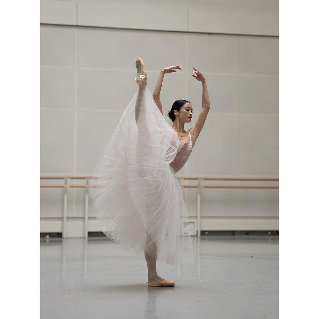 Fumi Kaneko Limited Edition Print - photograph of the dancer in rehearsal