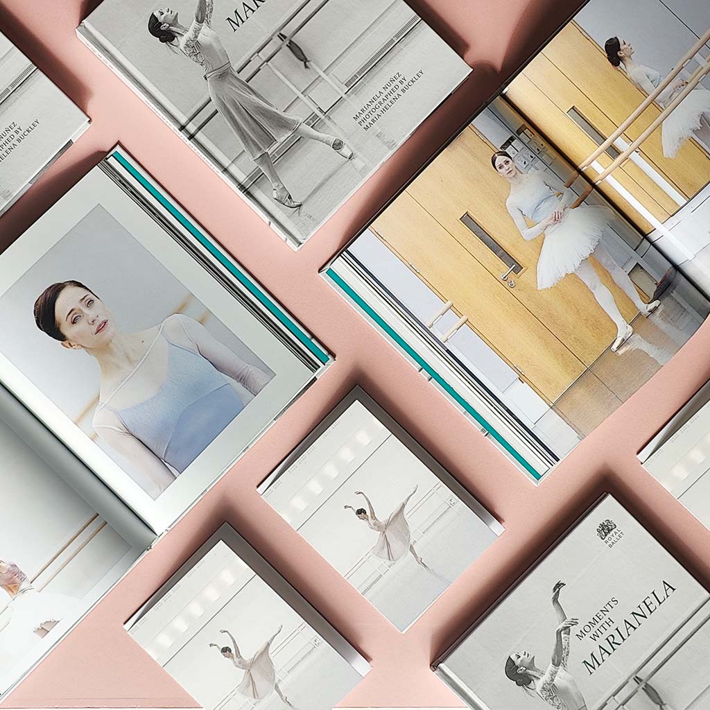 Moments with Marianela Book with greeting cards