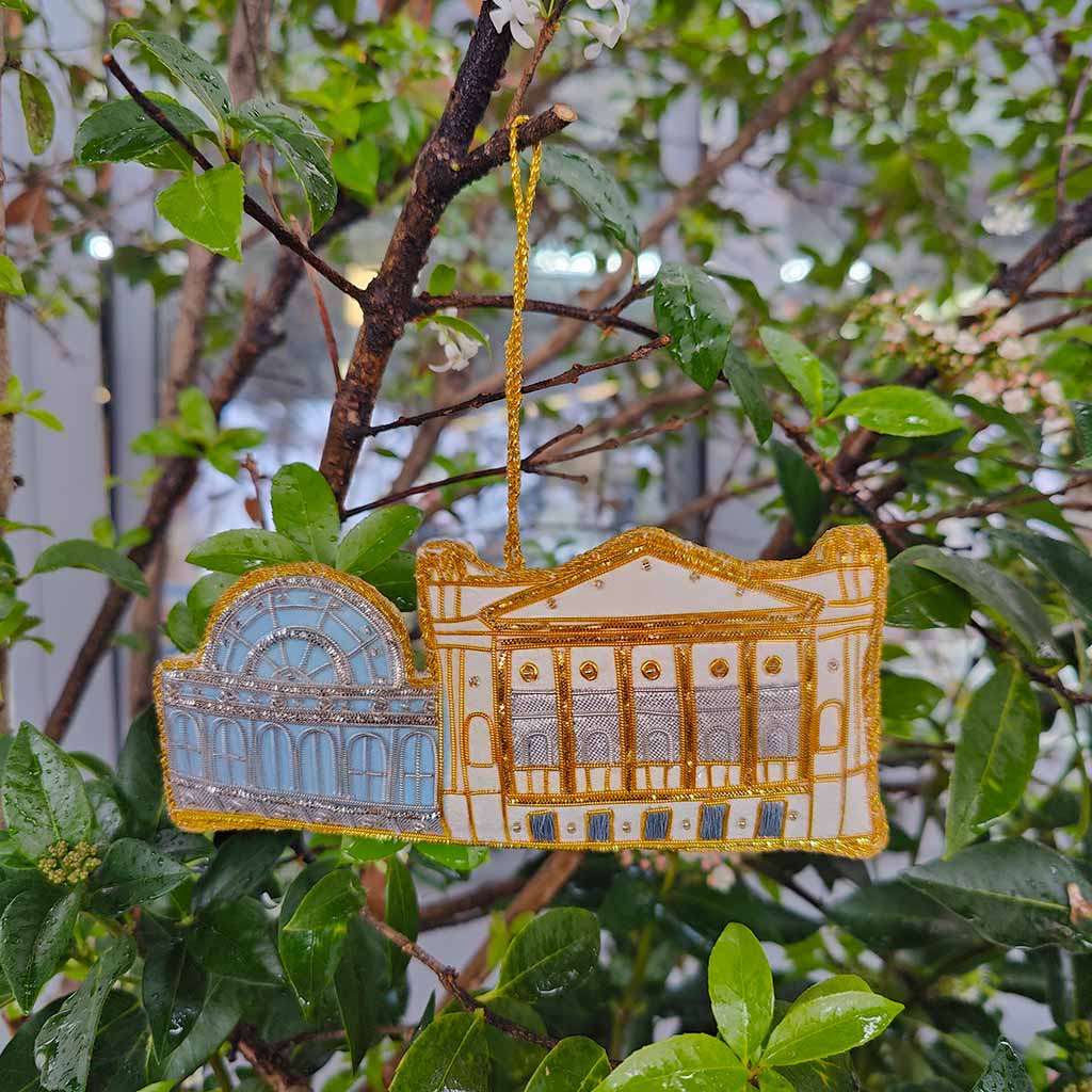 Royal Opera House decoration by St Nicolas