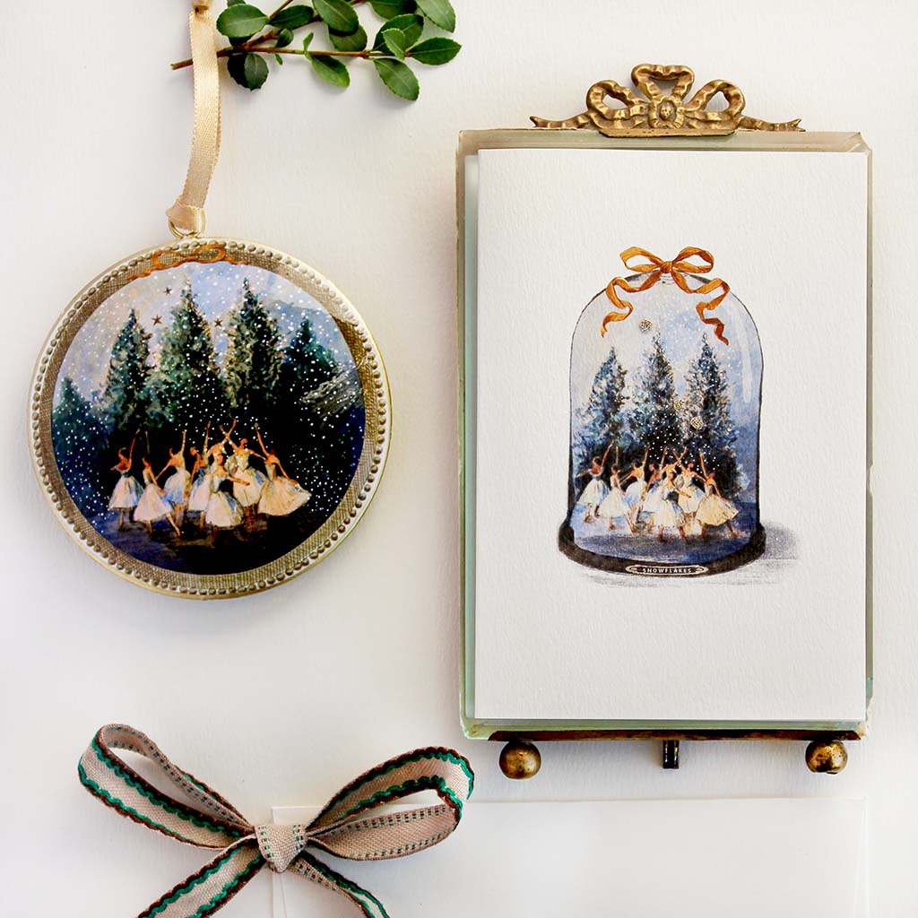 Snowflakes Greetings Card with tin decoration an d ribbon bow