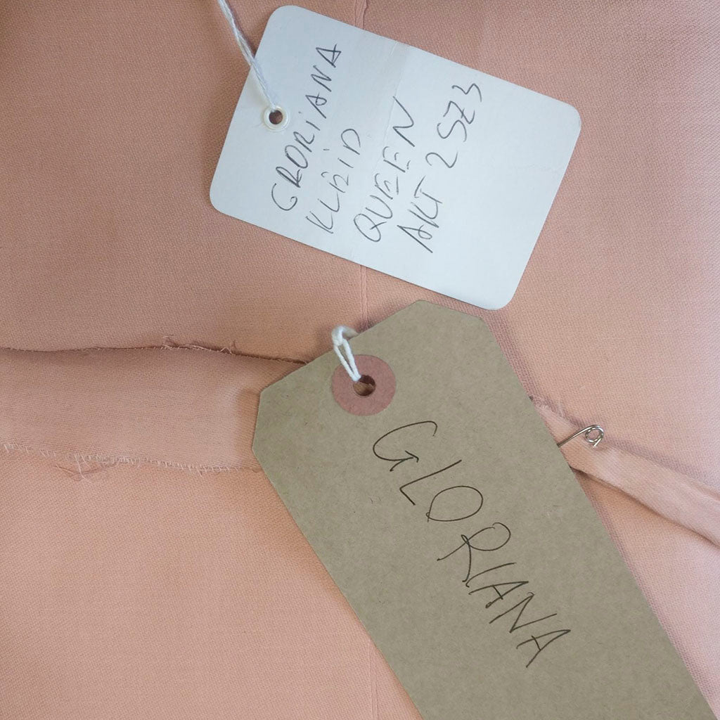 Gloriana Foldable Costume Fabric Glasses Case